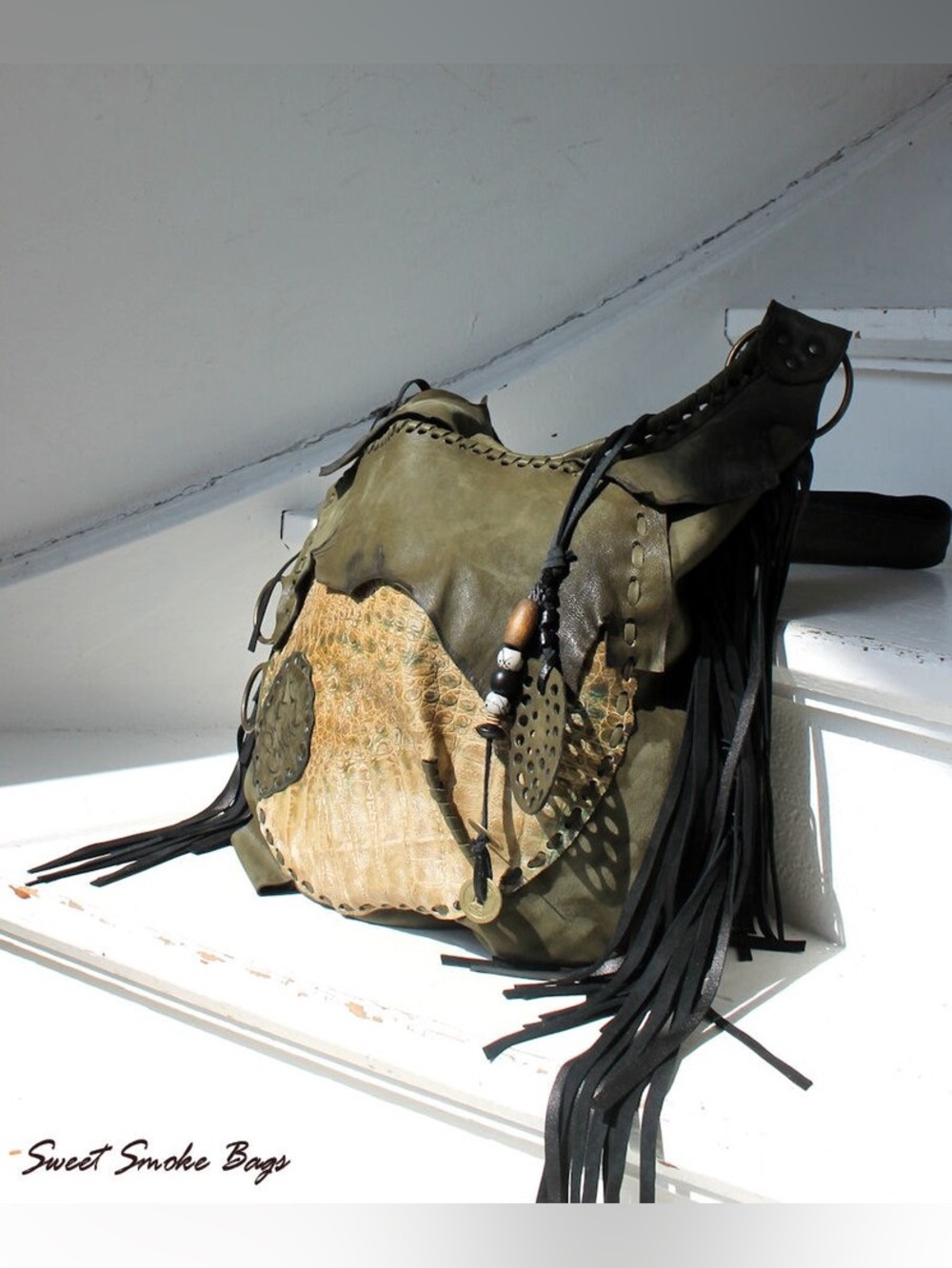 Sweet Smoke Lizard Embossed Leather Fringe Hobo Bag Yellow Green EUC‎